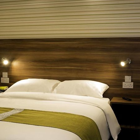 Helix Hotel Grangemouth Esterno foto