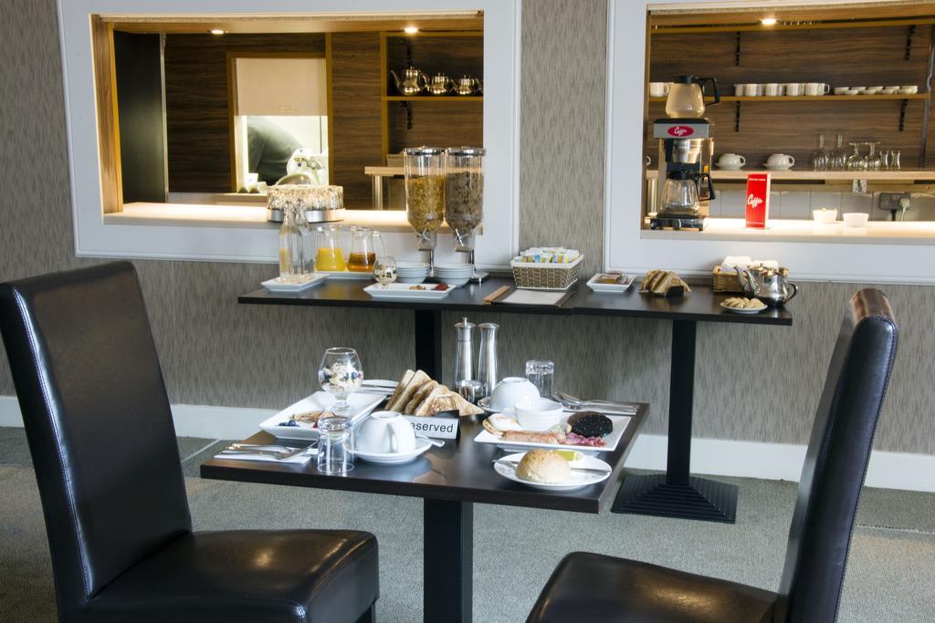 Helix Hotel Grangemouth Esterno foto