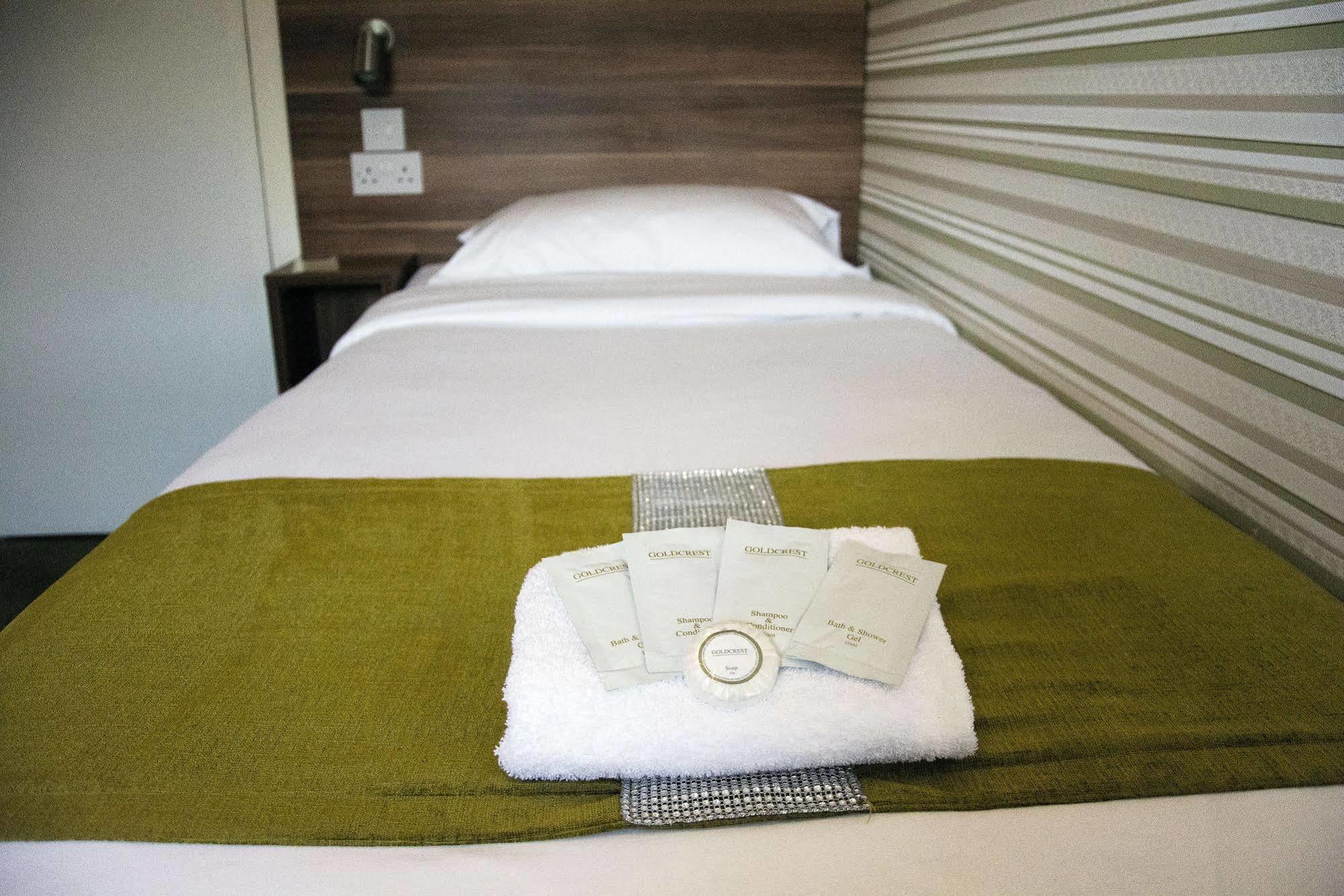 Helix Hotel Grangemouth Esterno foto