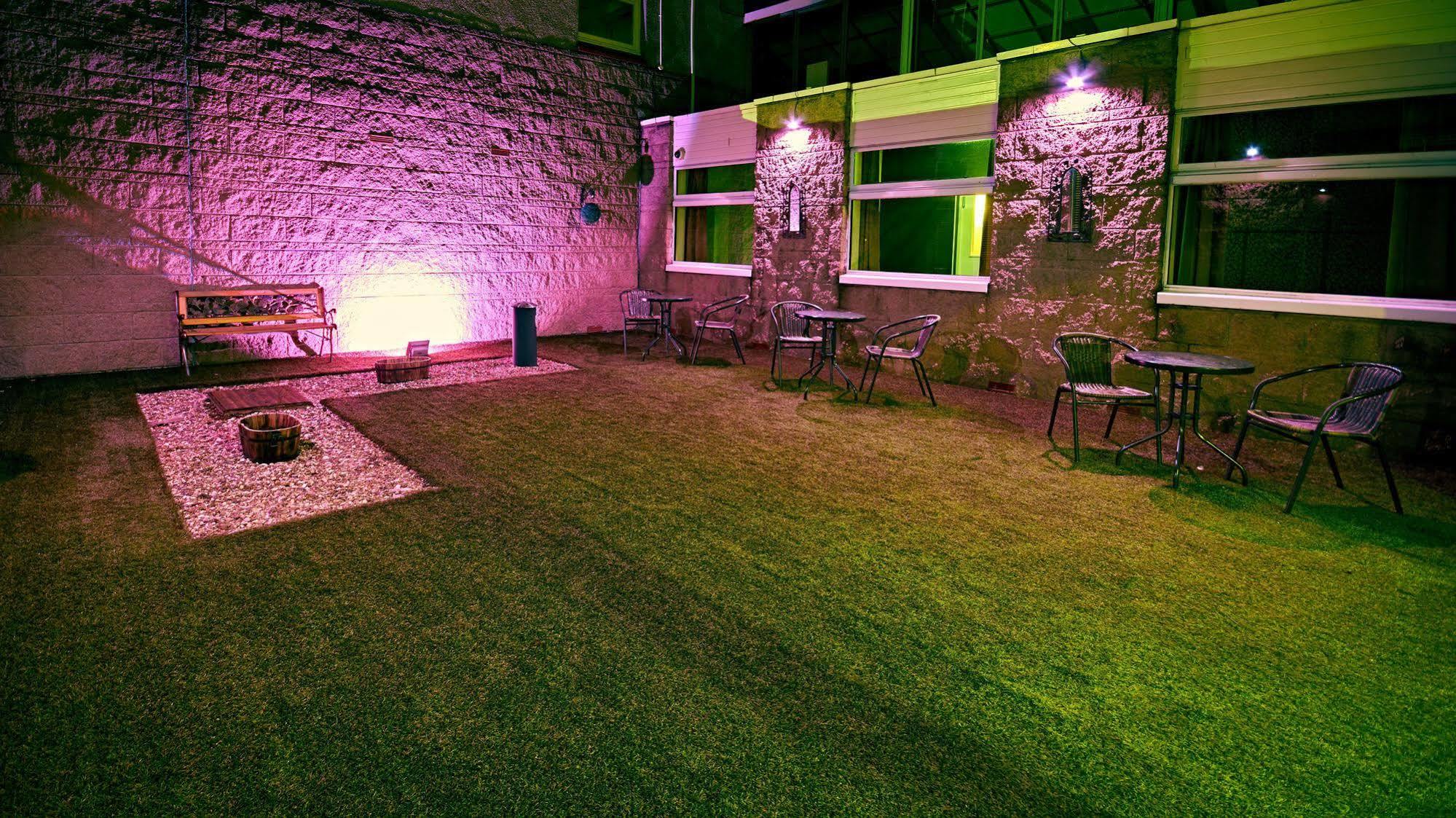 Helix Hotel Grangemouth Esterno foto